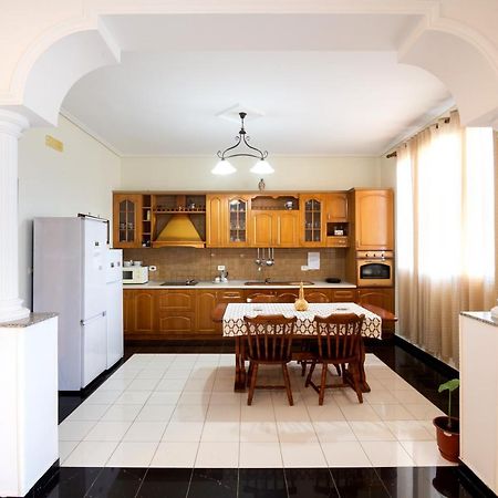 Villa Mare - For Families & Groups Vlorë 외부 사진