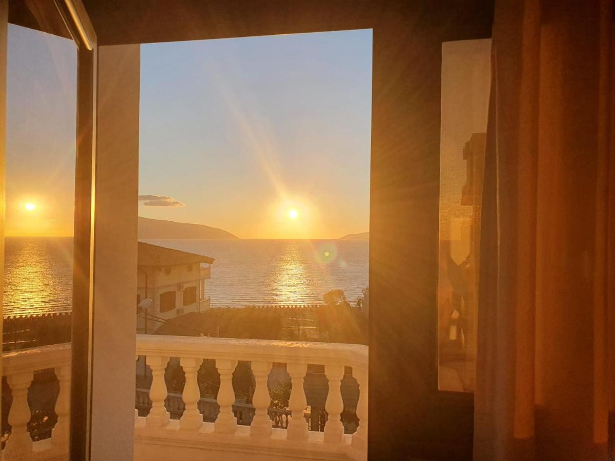Villa Mare - For Families & Groups Vlorë 외부 사진
