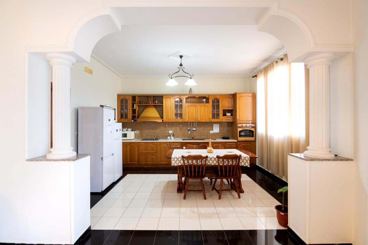 Villa Mare - For Families & Groups Vlorë 외부 사진